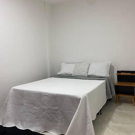 Flat Elegante E Bem Localizado Apartman Feira de Santana Kültér fotó